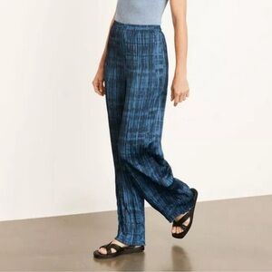 Vince Navy Patterned Wide Leg Pants